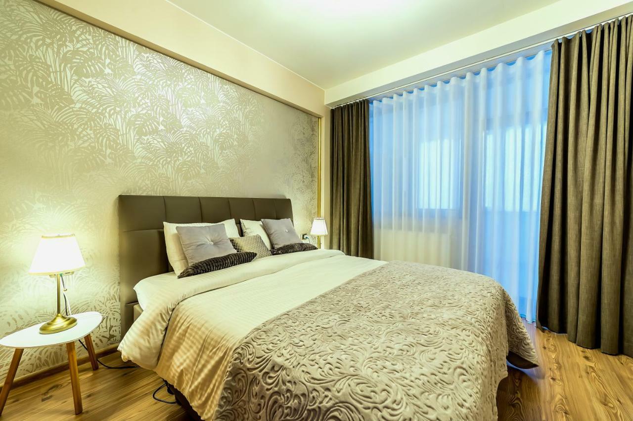 Apartment Chic By Landev Braşov Exterior foto