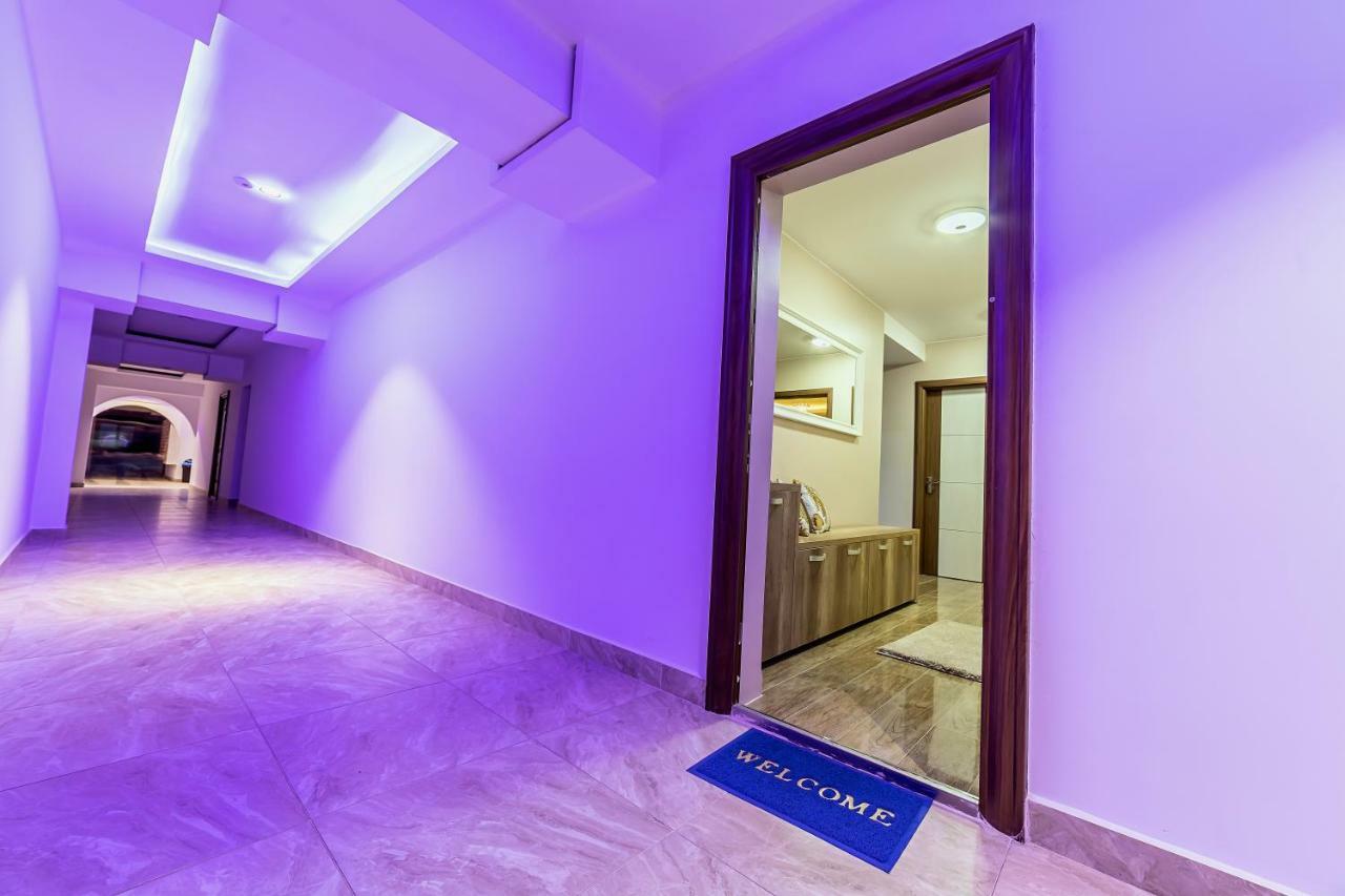 Apartment Chic By Landev Braşov Exterior foto